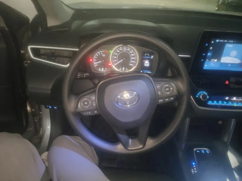 2022 Toyota Corolla Cross thumbnail 7