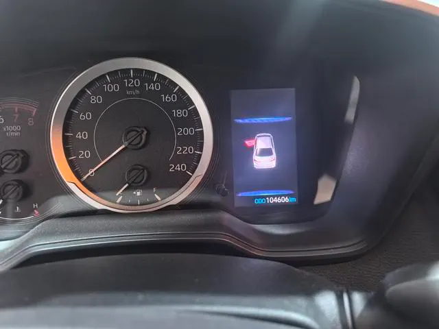 2019 Toyota Corolla thumbnail 5