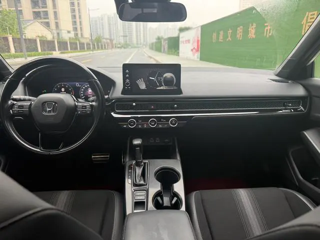 2022 Honda Civic thumbnail 4