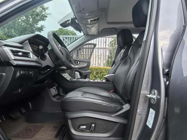 2021 Chery Tiggo 8 thumbnail 5