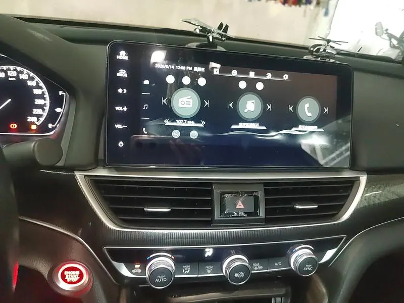 2022 Honda Accord thumbnail 8