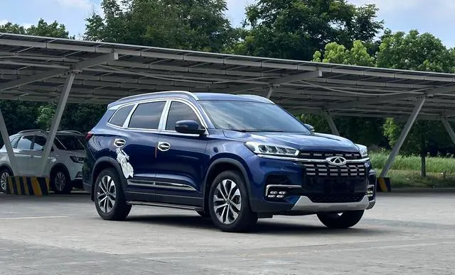 2020 Chery Tiggo 8 thumbnail 3