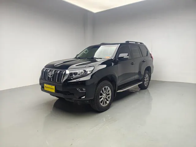 2018 Toyota Prado thumbnail 2