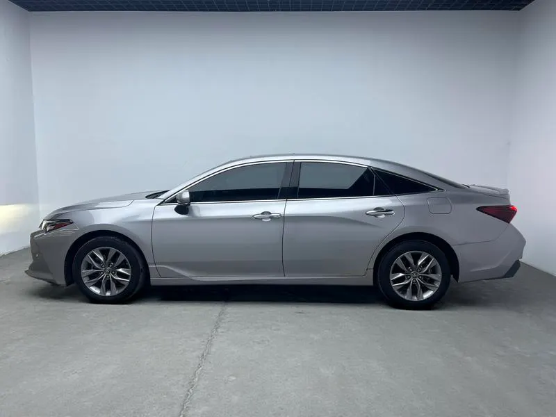 2021 Toyota Avalon thumbnail 5