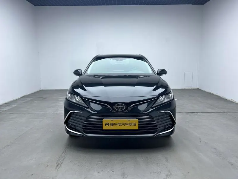 2021 Toyota Camry thumbnail 3