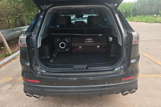 2024 Chery Tiggo 8 PLUS thumbnail 3