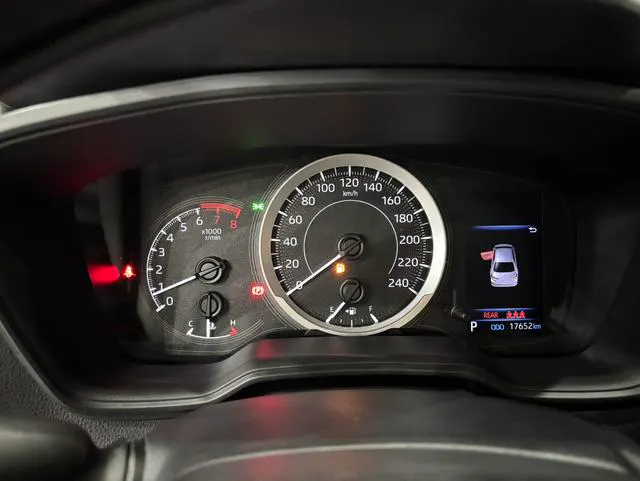 2022 Toyota Corolla thumbnail 5