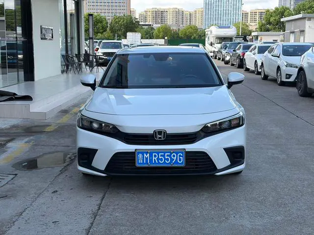 2022 Honda Civic thumbnail 2