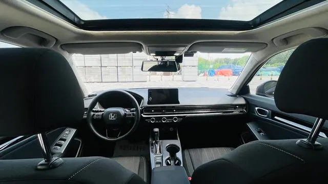 2022 Honda Civic thumbnail 4