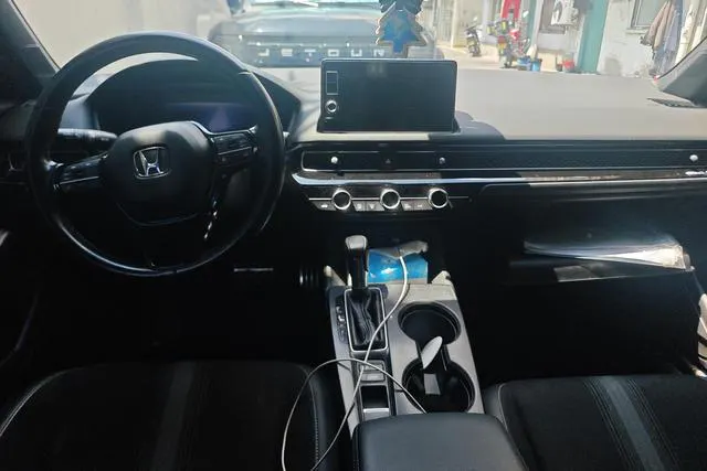 2022 Honda Civic thumbnail 4
