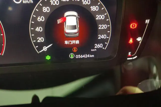 2022 Honda Civic thumbnail 5