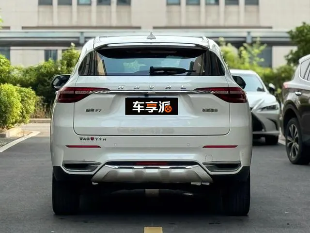 2021 Haval F7 thumbnail 3