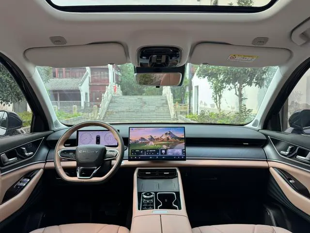 2024 Chery Tiggo 8L thumbnail 4