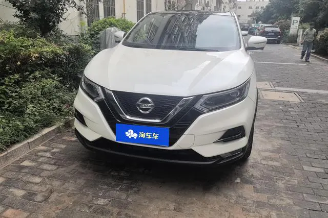 2019 Nissan Qashqai thumbnail 2