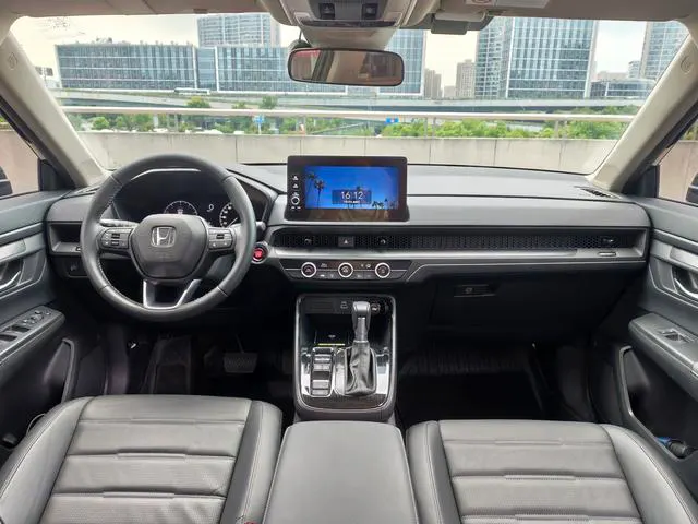 2024 Honda CR-V thumbnail 4