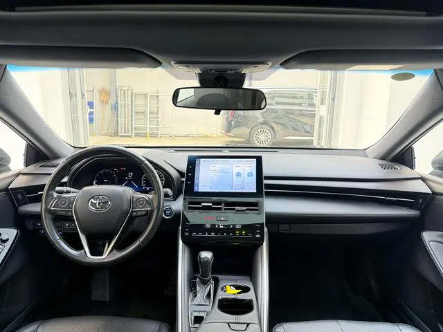 2023 Toyota Camry thumbnail 4