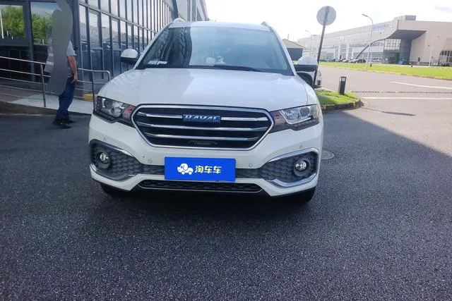 2018 Haval H6 Coupe thumbnail 2