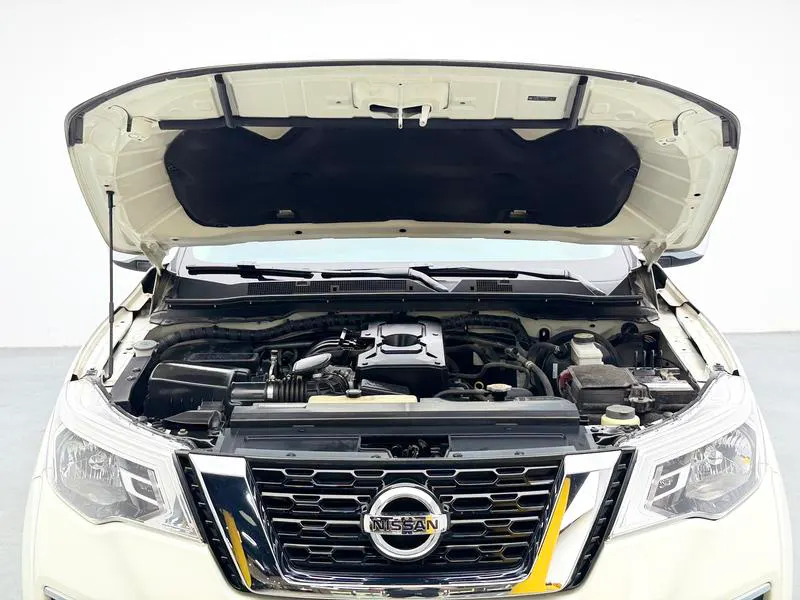 2020 Nissan Navara thumbnail 11