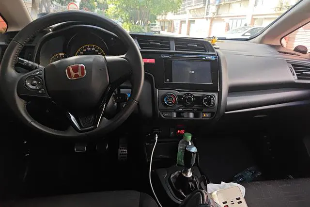 2018 Honda Fit thumbnail 4