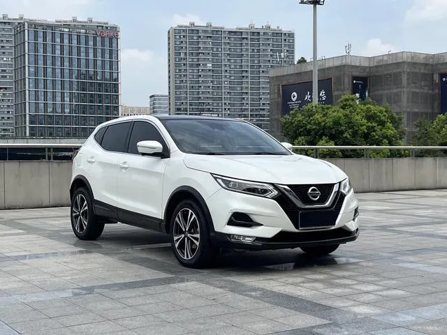 2019 Nissan Qashqai thumbnail 3