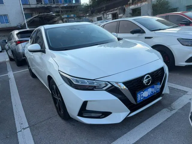 2021 Nissan Sylphy thumbnail 2