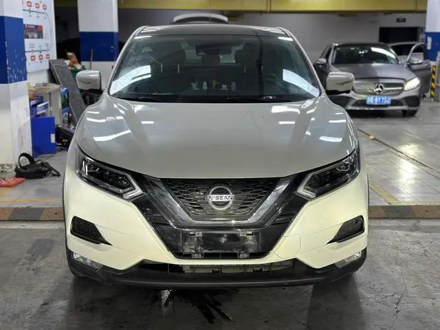 2019 Nissan Qashqai thumbnail 2