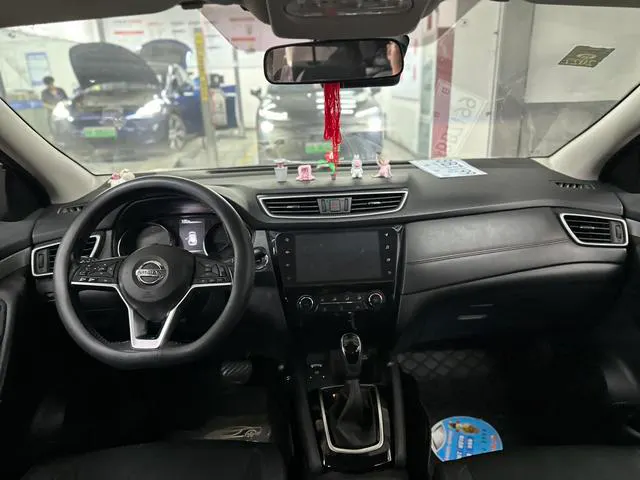 2019 Nissan Qashqai thumbnail 4