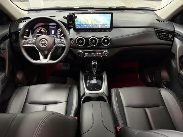 2025 Nissan X-Trail thumbnail 4