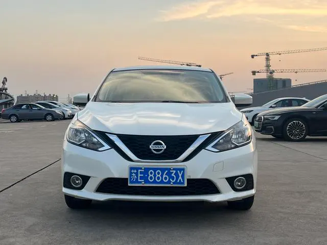 2019 Nissan Sylphy thumbnail 2