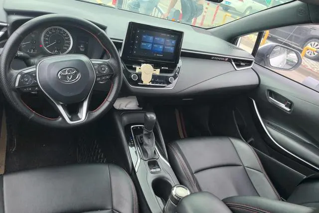 2022 Toyota Corolla thumbnail 4