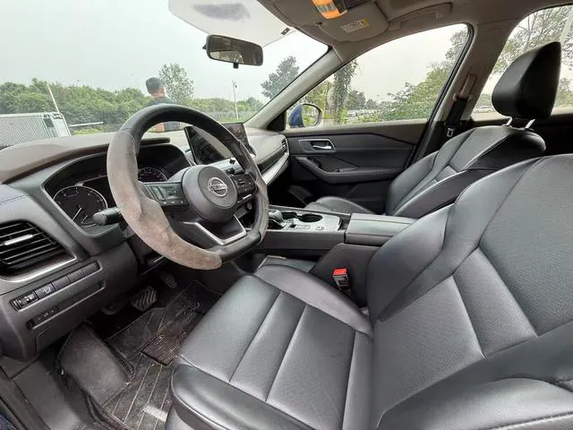 2021 Nissan X-Trail thumbnail 5