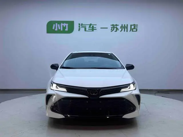 2021 Toyota Corolla thumbnail 2