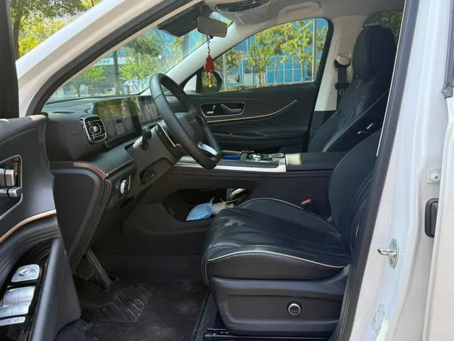 2024 Chery Tiggo 9 thumbnail 5