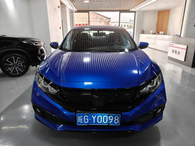 2019 Honda Civic thumbnail 2