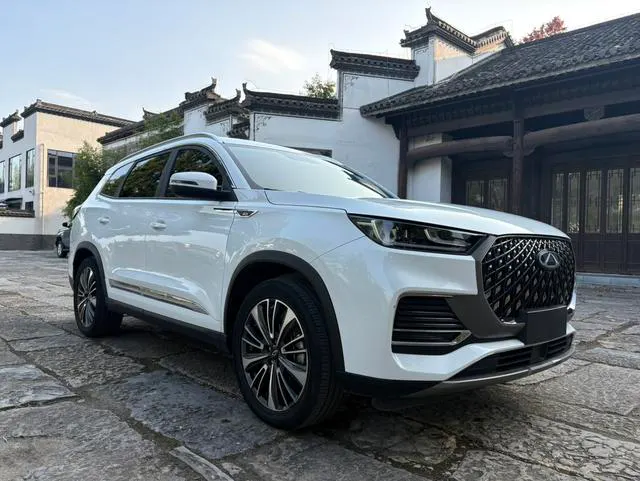 2024 Chery Tiggo 8 PLUS thumbnail 2