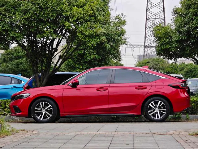 2023 Honda Civic thumbnail 3