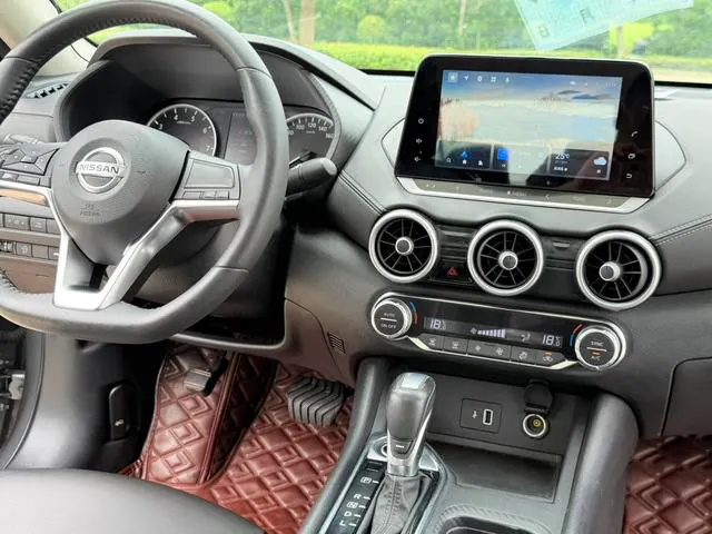 2021 Nissan Sylphy thumbnail 5