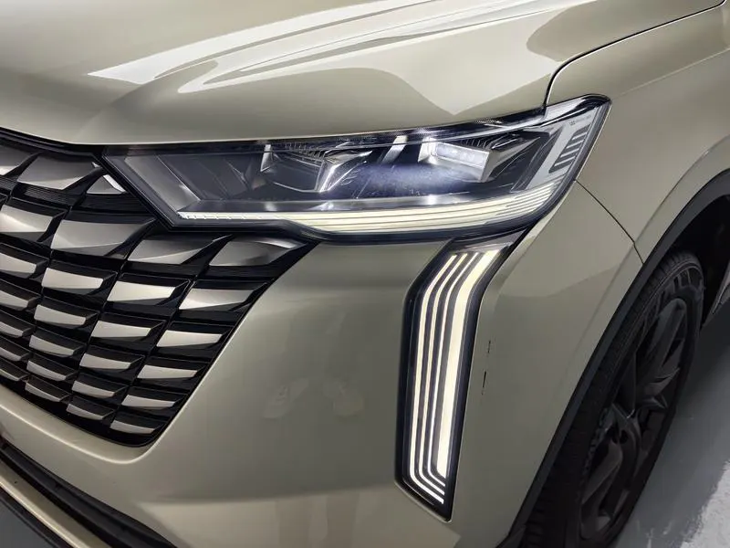 2024 Haval H6 thumbnail 13