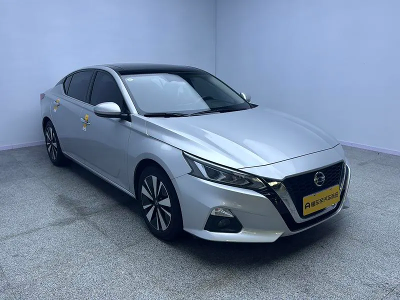 2021 Nissan Teana thumbnail 4