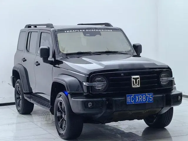 2021 Tank 300 thumbnail 3