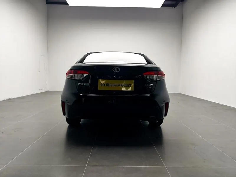 2019 Toyota Corolla thumbnail 7
