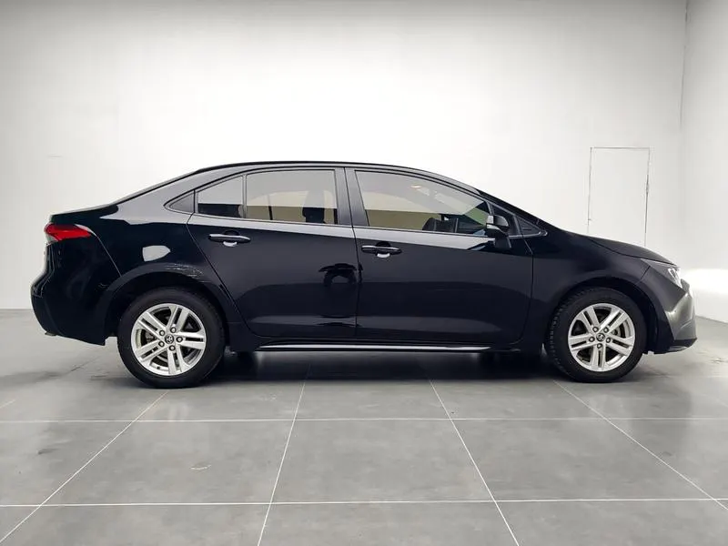 2019 Toyota Corolla thumbnail 9