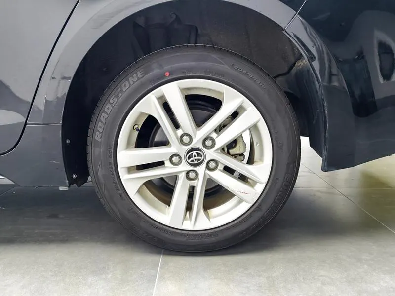 2019 Toyota Corolla thumbnail 10