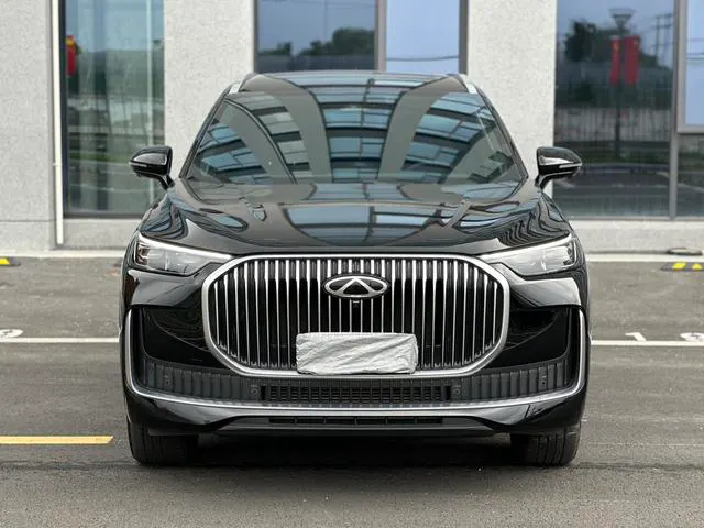 2025 Chery Tiggo 9 thumbnail 2