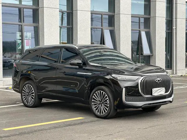 2025 Chery Tiggo 9 thumbnail 3