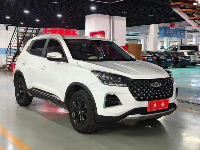 2025 Chery Tiggo 5x thumbnail 3
